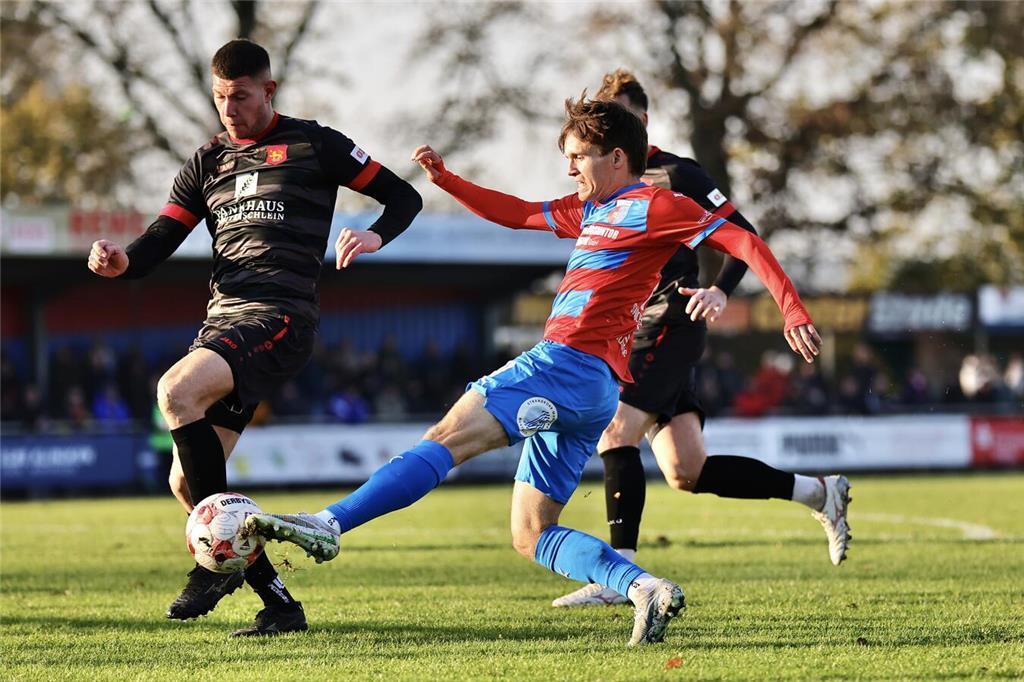 Eindrücke vom Heimspiel SV Drochtersen/Assel gegen FSV Schöningen am 22.11.2025.