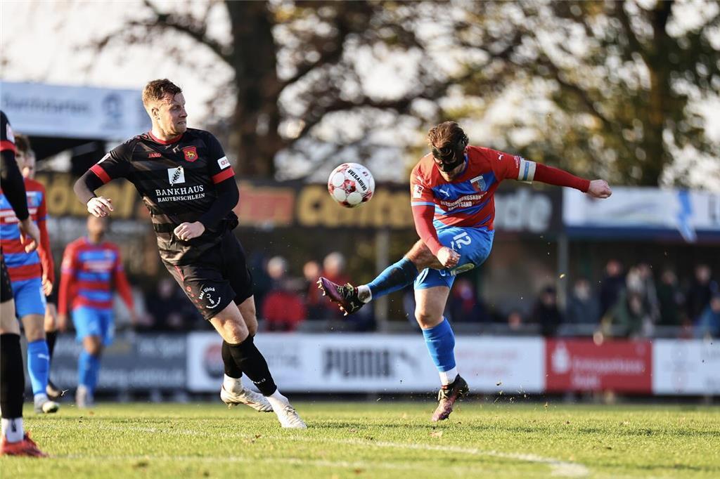 Eindrücke vom Heimspiel SV Drochtersen/Assel gegen FSV Schöningen am 22.11.2025.