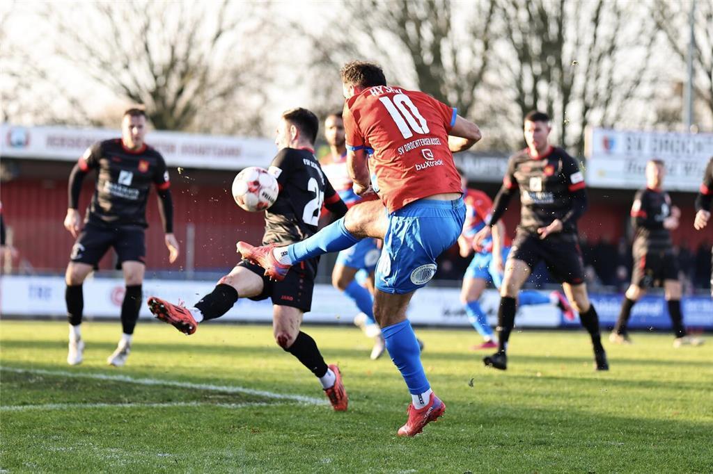 Eindrücke vom Heimspiel SV Drochtersen/Assel gegen FSV Schöningen am 22.11.2025.