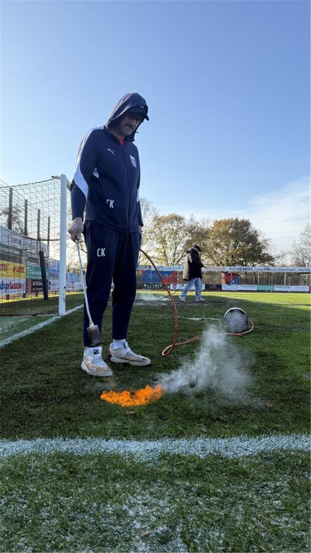 Eindrücke vom Heimspiel SV Drochtersen/Assel gegen FSV Schöningen am 22.11.2025.