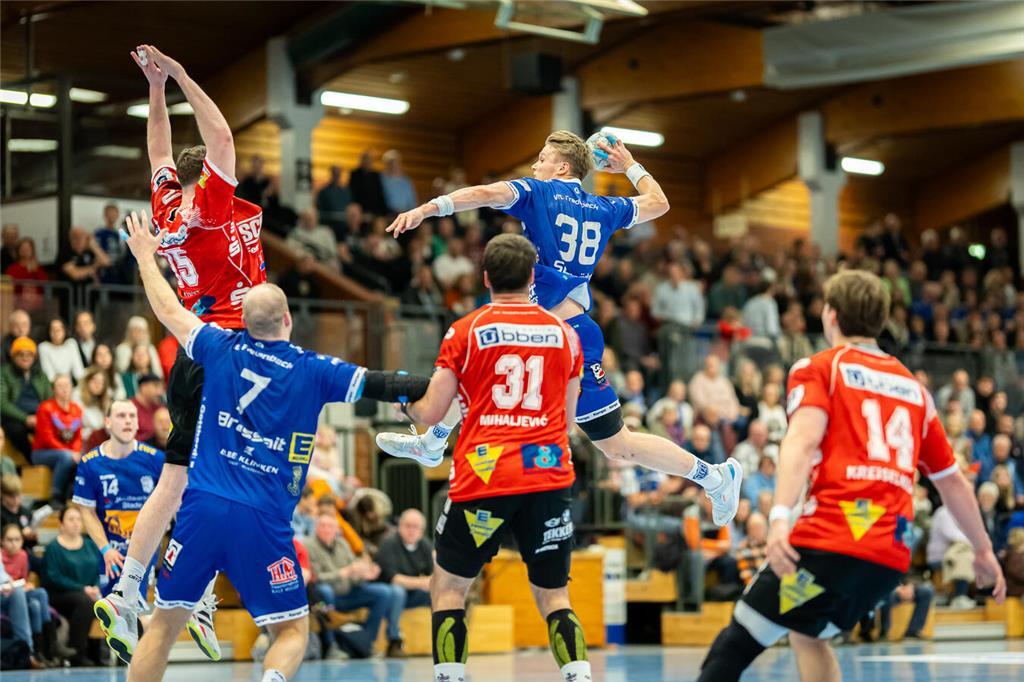 Eindrücke vom Spiel VfL Fredenbeck - OHV Aurich.