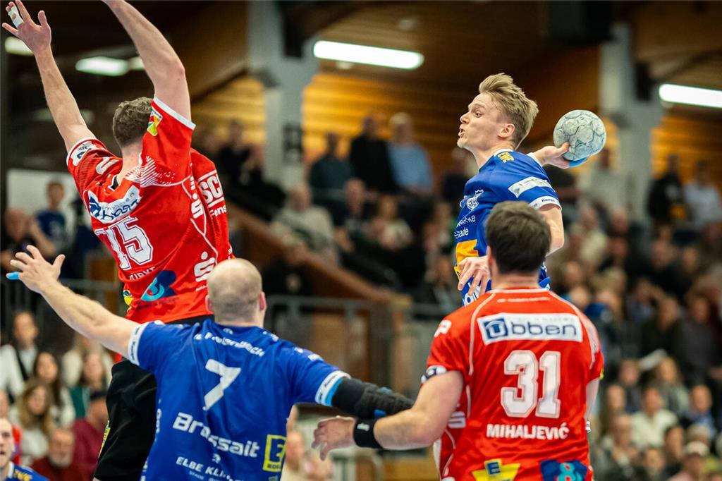 Eindrücke vom Spiel VfL Fredenbeck - OHV Aurich.