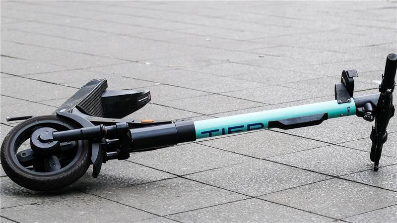 Eine 17-Jährige aus Stade wird bei einem Unfall verletzt. (Symbolbild)
