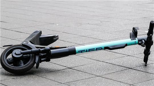 Eine 17-Jährige aus Stade wird bei einem Unfall verletzt. (Symbolbild)
