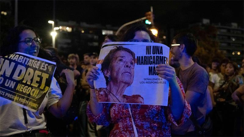 Spaniens Regierungschef Sánchez kündigt Neuwahlen an Eine 87-Jährige wurde nach 70 Jahren von der Polizei aus ihrer Wohnung geholt. (Archivbild)