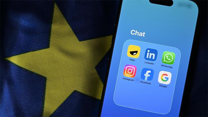 Eine Ausnahme von EU-Datenschutzregeln hatte es Anbietern von Online-Kommunikation erlaubt, auch privat gesendete Chats zu kontrollieren, um Kinderpornografie aufzuspüren. Sie war im April ausgelaufen. (Symbolbild)