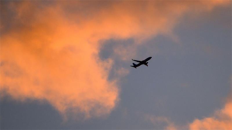 Eine Boeing 737 ist über dem Arabischen Meer vom Radar verschwunden. (Symbolbild)