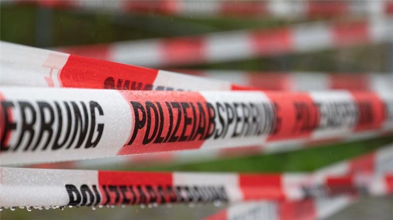 Eine Fliegerbombe aus dem Zweiten Weltkrieg soll laut Polizeiangaben am Sonntagmorgen im Kieler Stadtteil Neumühlen-Dietrichsdorf entschärft werden. (Symbolbild)