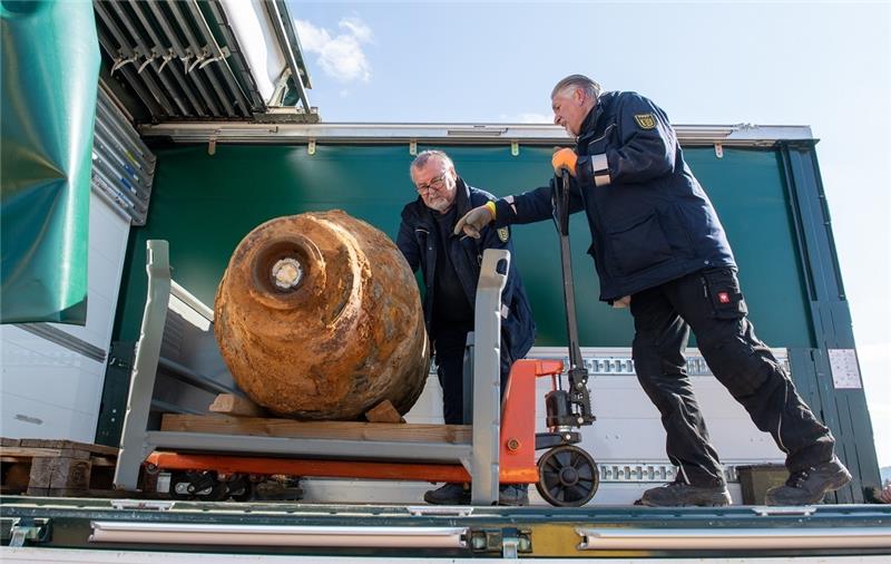 Fliegerbombe in Hamburger Hafencity entschärft Eine Fliegerbombe, wie hier in Aalen, wurde in der Hafencity entdeckt. Foto: dpa
