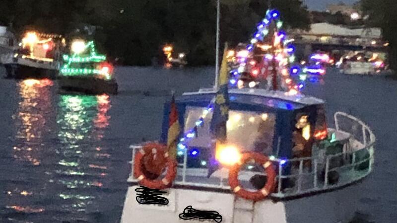 Wassersportvereine veranstalten Lichterfahrt im Buxtehuder Hafen Eine Lichterfahrt mit beleuchteten Booten ist für Samstag im Buxtehuder Hafen geplant.