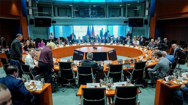 Bund und Länder einigen sich auf Finanzreform und Justizpakt Eine Neuordnung der Bund-Länder-Finanzen wird seit Monaten diskutiert, jetzt gibt es eine Einigung.