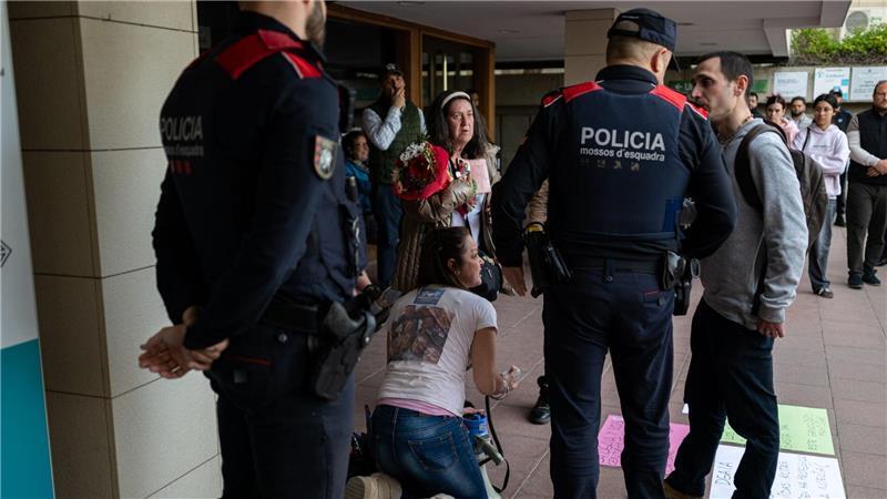 Eine Politikerin sprach von einem „absoluten Drama“ und einem „Versagen des Staates“.
