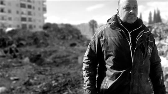 Eine Woche lang war Bestatter Nico Bahrenburg aus Zeven in der Türkei und hat bei der Bergung und Versorgung der Opfer geholfen. Foto: Nico Bahrenburg