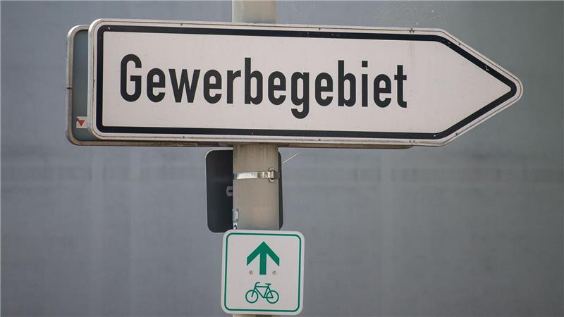 Eine besonders hohe Nachfrage nach Gewerbeflächen gab es der Gewerbeflächen-Bilanz 2025 zufolge in Stormarn, Segeberg, Pinneberg und Harburg. (Symbolbild)
