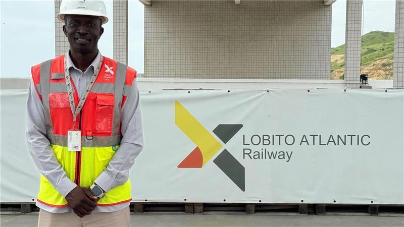 EU setzt auf neue Rohstoffroute durch Afrika Eine neue Handelsroute bringt kritische Rohstoffe in wenigen Tagen nach Europa.