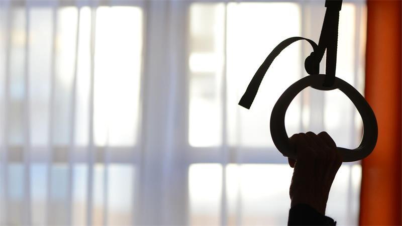 Eine neue medizin-ethische Leitlinie soll helfen, auch über bestehende andere Handlungsoptionen aufzuklären, wenn Menschen in existenzieller Not über einen assistierten Suizid nachdenken. (Symbolfoto)