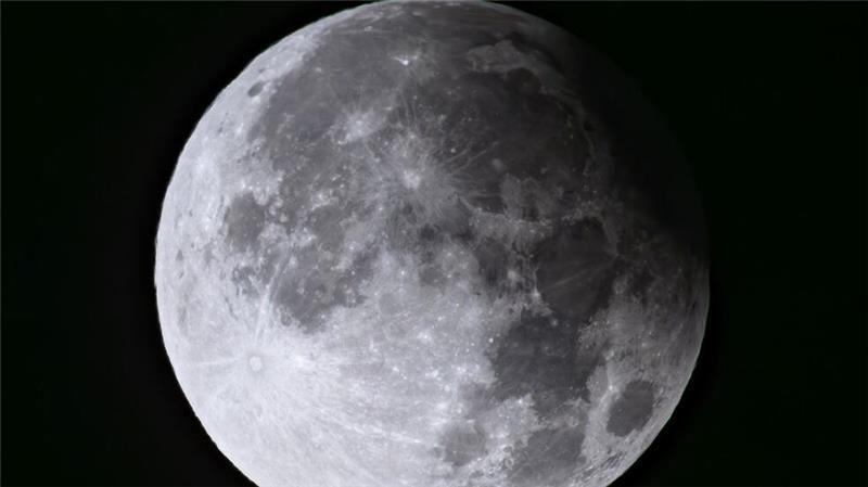 Mond- und Sonnenfinsternis im März: Wo man sie im Norden sehen kann Eine partielle Mondfinsternis, bei der 9,1 Prozent des Mondes verdeckt waren.