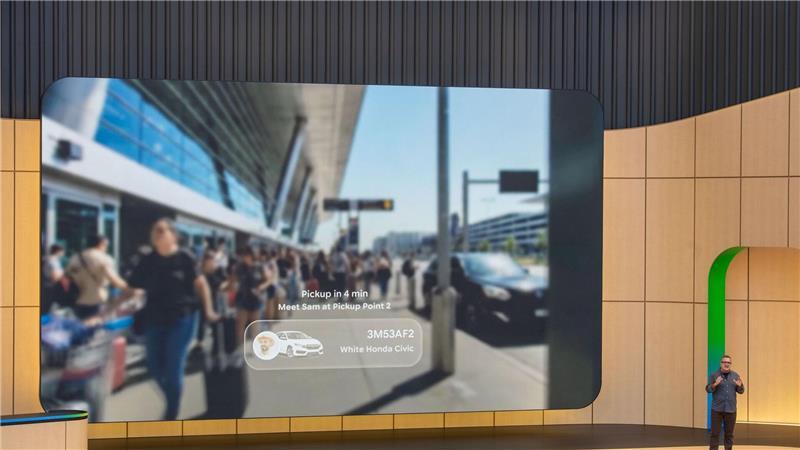 Google zeigt Antwort auf Metas KI-Brillen Eine spätere Generation der KI-Brillen soll Informationen auf einem kleinen Display in einem der Gläser einblenden können.