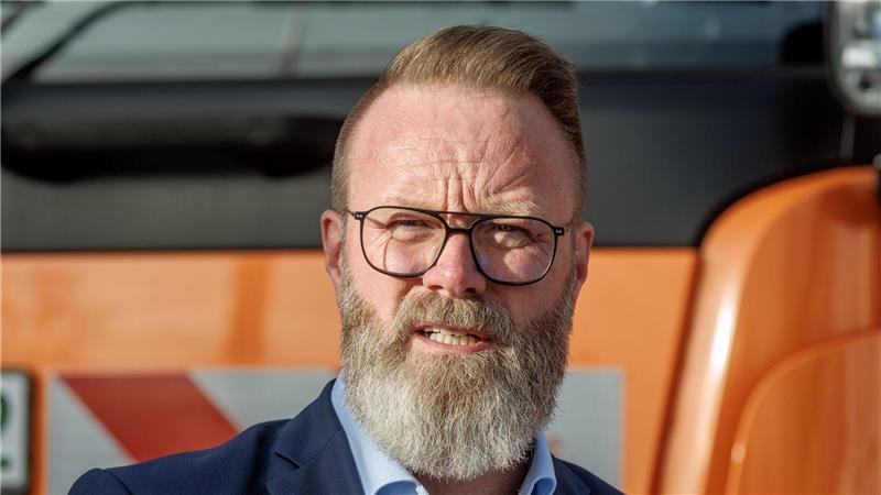 „Eine unfassbare Summe“, betont der schleswig-holsteinische Wirtschaftsminister Claus Ruhe Madsen. (Archivbild)