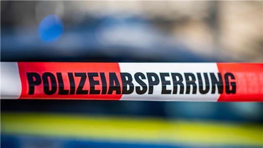 Eine unklare Bedrohungslage führt am Morgen zur Sperrung von Teilen des 24-Stunden-Flohmarkts und des Bahnhofs in Konstanz. (Symbolbild)