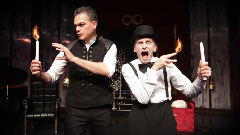 Einen Familienabend voll Witz und Zauberei gestalten Marco Miele und Pablo Zibes mit "Pantomagic".