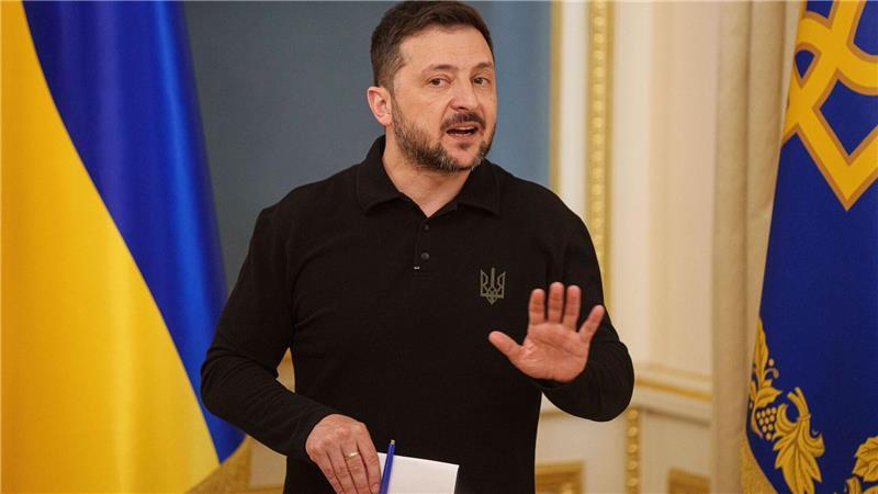 Einen Verzicht auf die von Russland annektierte Schwarzmeer-Halbinsel Krim als Weg zum Frieden mit Moskau lehnt der ukrainische Präsident Wolodymyr Selenskyj ab. (Archivbild)