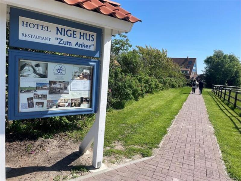 Lust auf Inselleben? Hamburg sucht Pächter für Hotels und Turm auf Neuwerk Einer der beiden Betriebe, für die auf Neuwerk neue Pächter gesucht werden, ist das "Nige Hus".