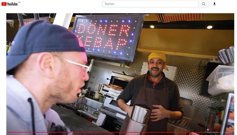 Einer der drei besten Döner Deutschlands? Der Buxtehuder Youtuber Holle21614 macht den Undercover-Test Foto: Screenshot Youtube @Holle21614