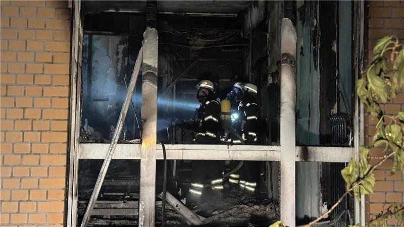 Brandstiftung? Drei Tote in Hamburg bei einem Klinikbrand Eines der Zimmer in der Klinik brannte augenscheinlich komplett aus.