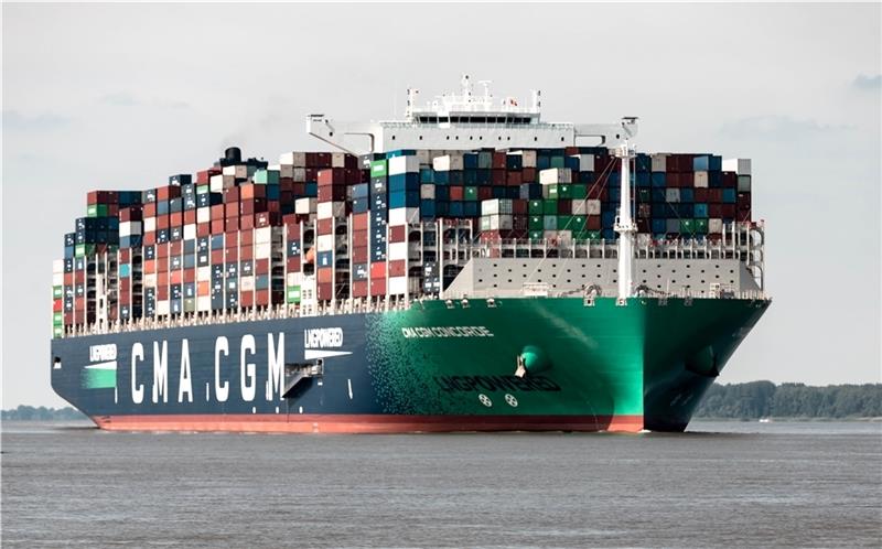 Eines der größten Containerschiffe der Welt, die CMA CGM „Concorde“ , wird am Freitag in Hamburg erwartet. Foto: Löffler