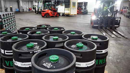 Eingetrübte Exportaussichten für deutsches Bier außerhalb der EU. Veltins setzt auf Märkte in Europa. 
