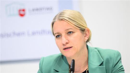 Einige Delikte sollten nach Ansicht von Niedersachsens Justizministerin Kathrin Wahlmann (SPD) härter bestraft werden.