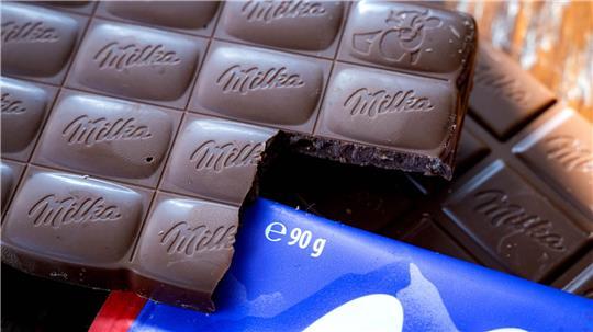 Einige Milka-Tafeln wiegen nur noch 90 statt 100 Gramm. 