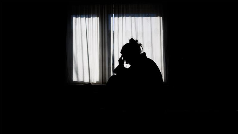 Einsamkeit ist ein häufiger Anlass für Anrufe bei der Telefonseelsorge. (Symbolbild)