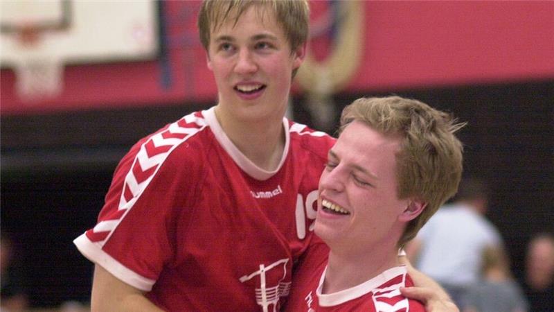 Einsatz für den SV Beckdorf in jungen Jahren: Hendrik Klindworth (links) und Paul Gummert.
