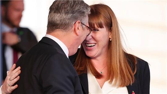 Einst demonstrierten der britische Premier Keir Starmer (links) und Angela Rayner (rechts) demonstrativ Geschlossenheit. 