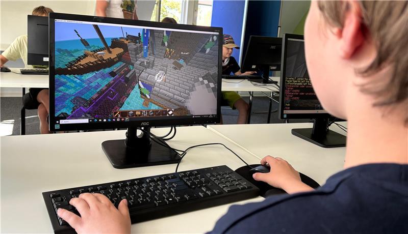 Minecraft als Lernspiel für Kinder? Buxtehude macht es vor Eintauchen in eine digitale Klötzchen-Welt: Minecraft ist eines der beliebtesten Videospiele unter Kindern.