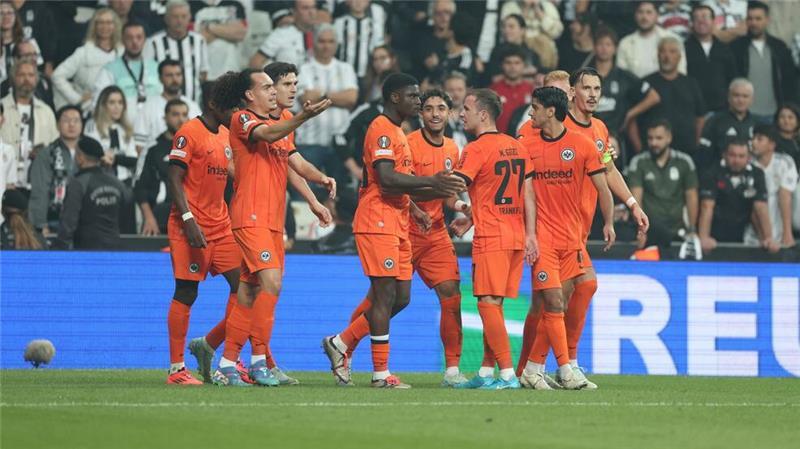 Eintracht Frankfurt hat das Europa-League-Spiel bei Besiktas Istanbul gewonnen.
