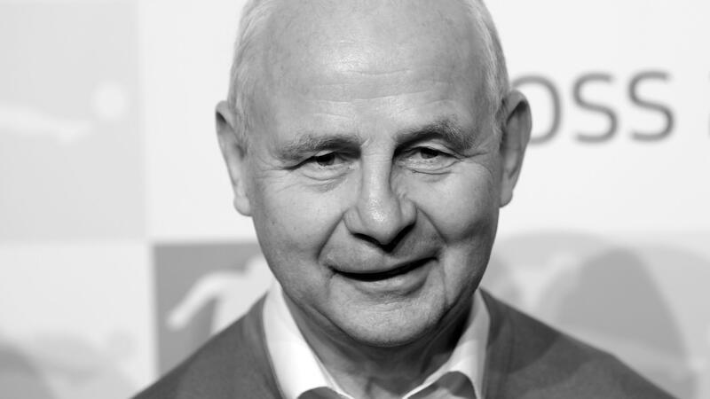 Weltmeister und die Elfmeter-Frage: Bernd Hölzenbein ist tot Eintracht-Legende Bernd Hölzenbein beim DFL-Neujahrsempfang im Jahr 2018.