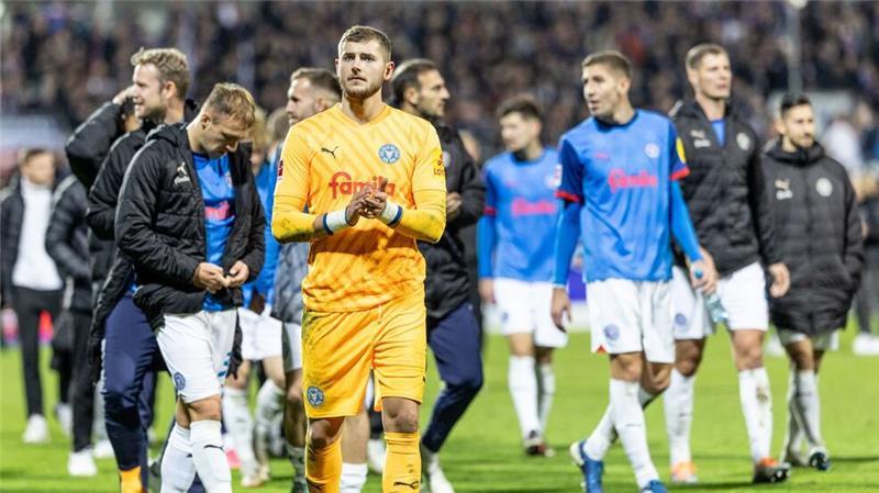 Einziger Kieler in Normalform: Holstein-Torhüter Timon Weiner