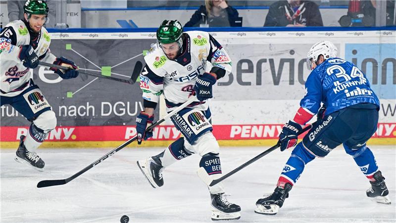 Eisbären-Torschütze zum 2:0: Berlins Jean-Sébastien Dea.