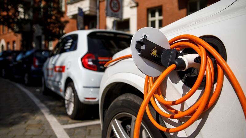 Elektroautos beschleunigen oft weitaus stärker, zudem werden sie wie alle Autos im Mittel immer schwerer.