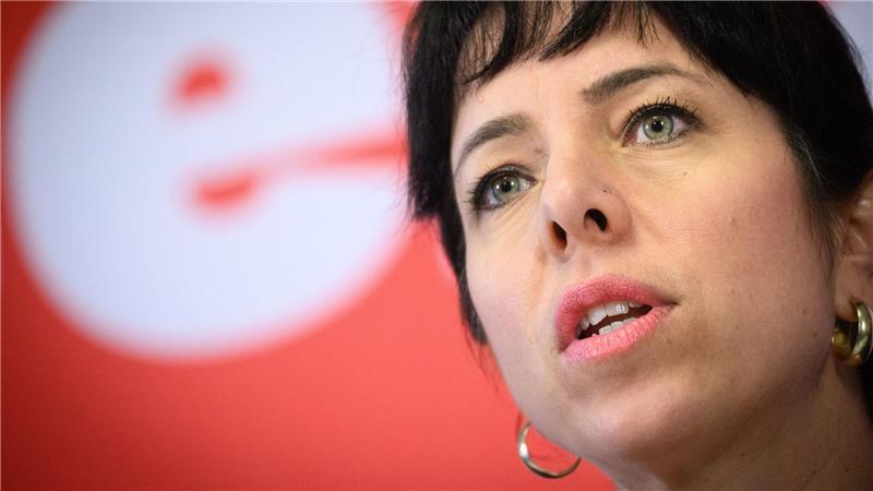 Elif Eralp führt die Berliner Linke in die Abgeordnetenhauswahl. (Archivbild)