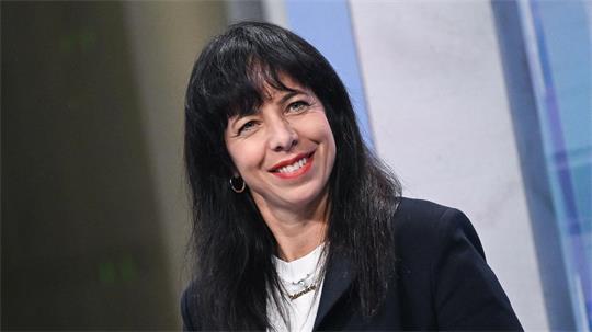 Elif Eralp wäre die erste Regierende Bürgermeisterin in Berlin mit Migrationsgeschichte.