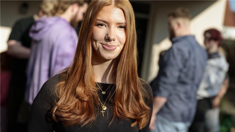 Leben in der Großfamilie: Zehn Geschwister „unfassbar bereichernd“ Elisa Hofstee (vorne), genannt Lizzy, und ihre Geschwister. Zur Familie Hofstee gehören zehn Jungen und Mädchen.