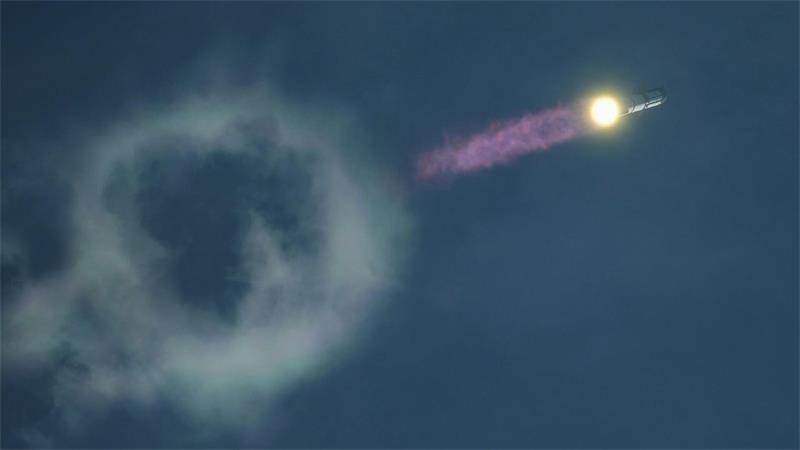 Elon Musk ergänzt das Satelliten-Internet Starlink mit Mobilfunk-Frequenzen in den USA. (Archivbild) 