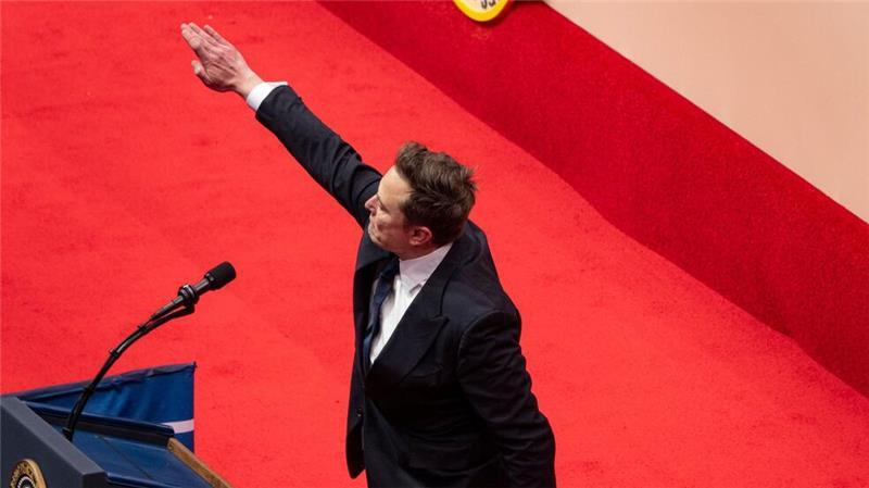 Wie Viebrock: Diese Unternehmen verzichten auf Tesla und Elon Musk Elon Musk während der Amtseinführung von Donald Trump in den USA.