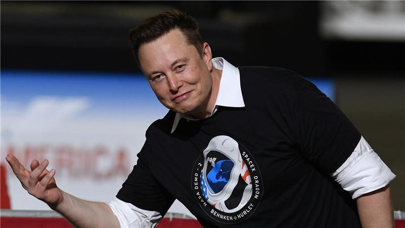 Elon Musk wird mit dem SpaceX-Börsengang zum ersten Menschen mit einem Billionenvermögen - zumindest auf dem Papier. (Archivbild)
