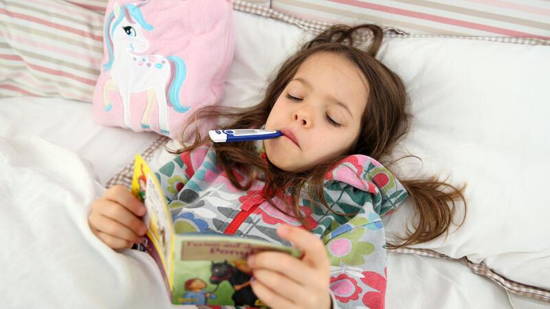Eltern können ab Mitte Dezenber ihre Kinder telefonisch krankschreiben lassen.