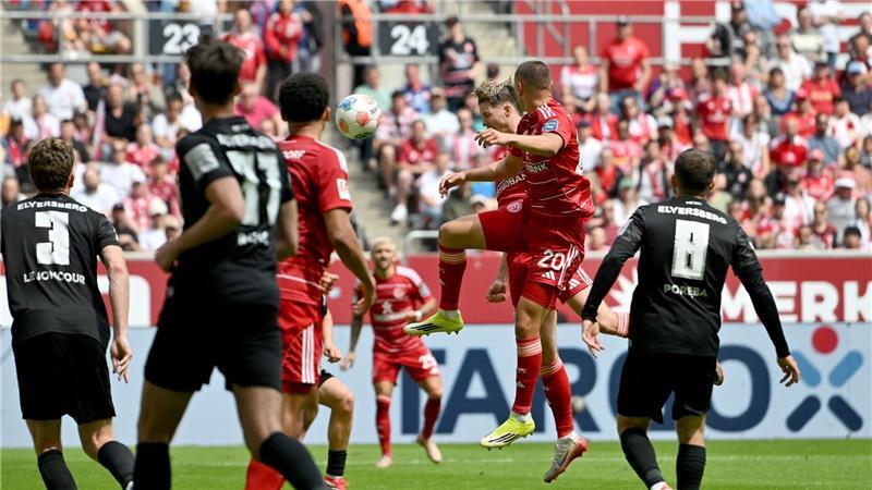 Elversberg lag gegen Düsseldorf 0:2 zur Pause zurück.